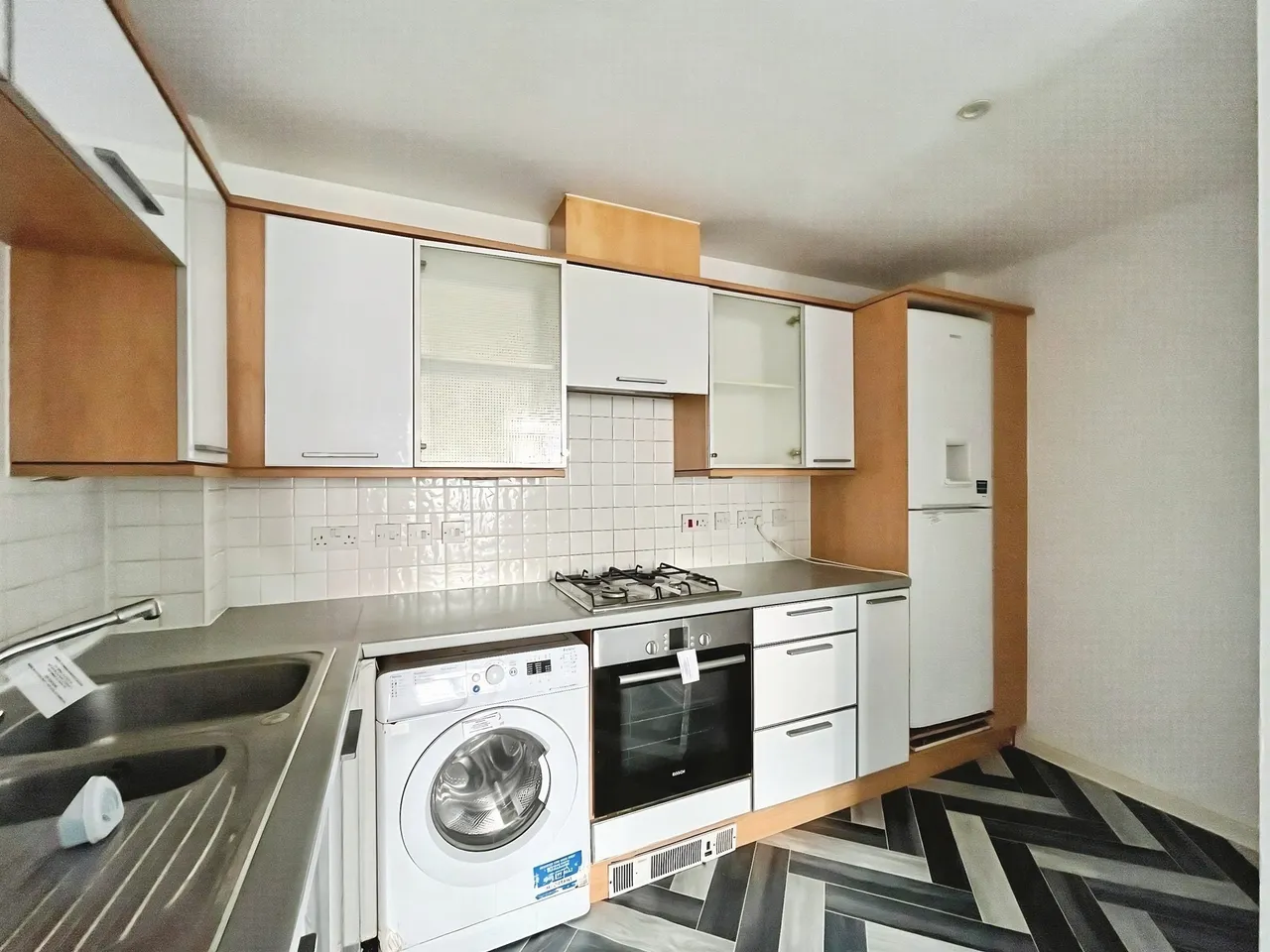 Coxhill Way, Aylesbury, HP21, photo 7