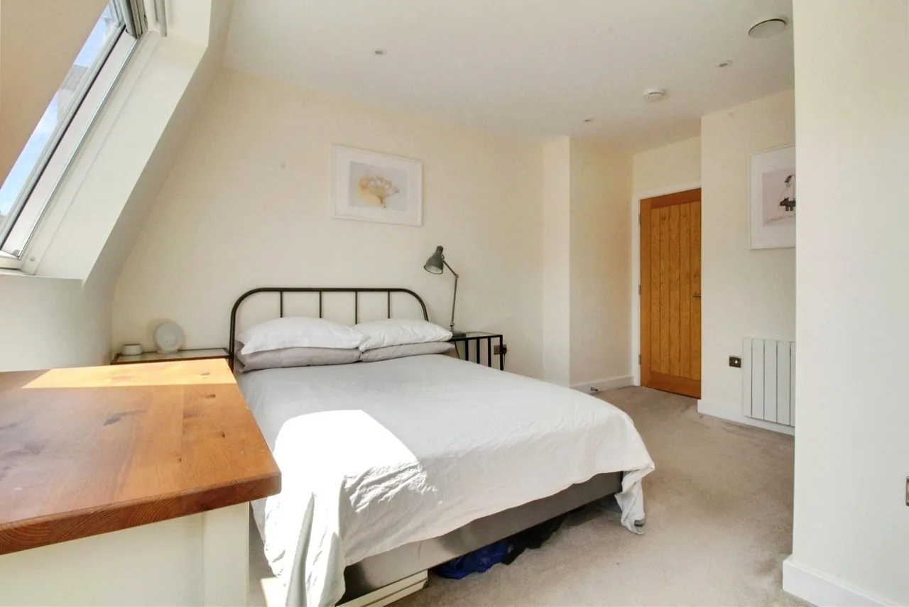 London Street, Basingstoke, Hampshire, RG21 7NU, photo 14