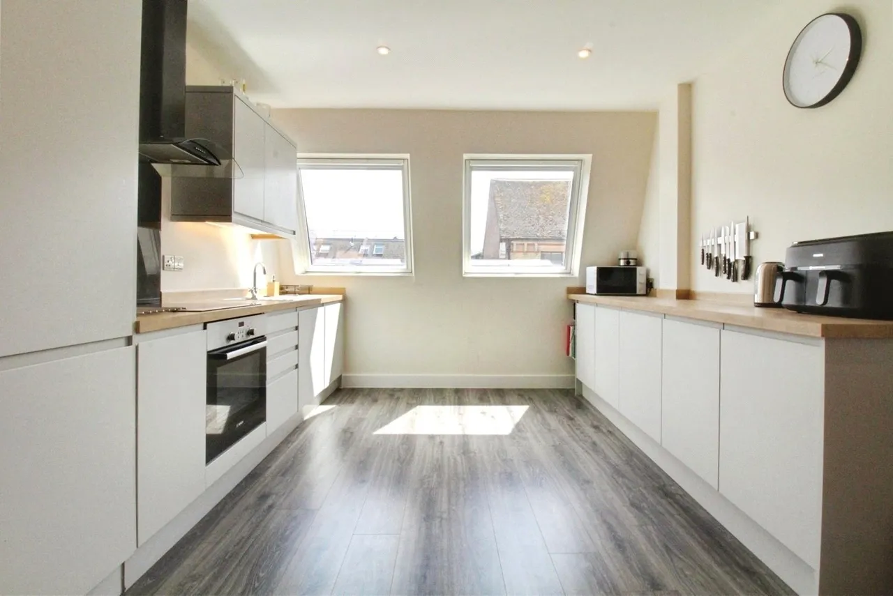 London Street, Basingstoke, Hampshire, RG21 7NU, photo 12