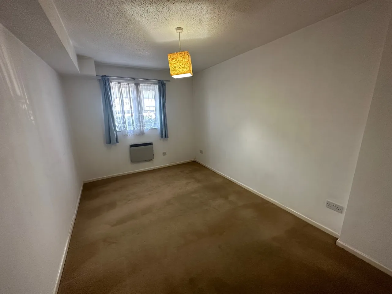 Bulford Road, Durrington, photo 4