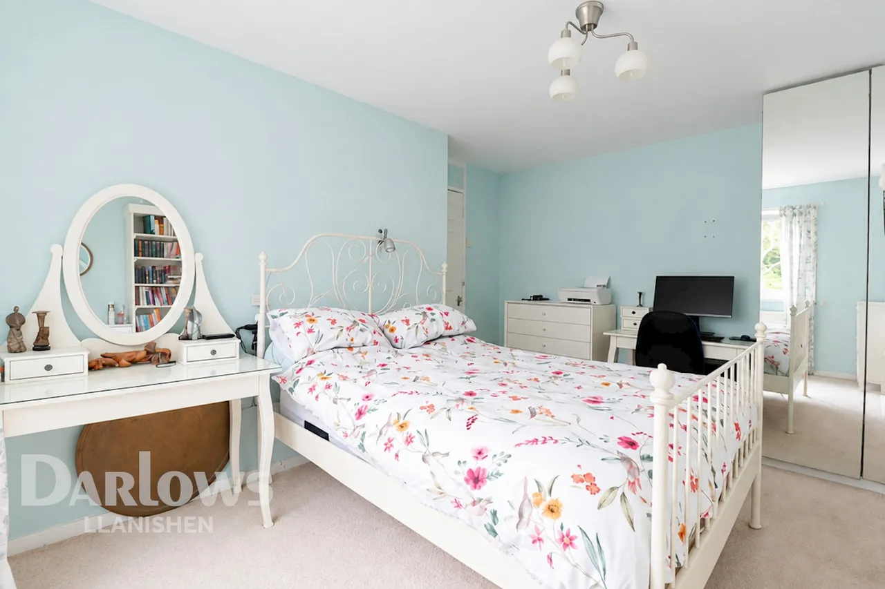 Cheshire Close, Cardiff, photo 11