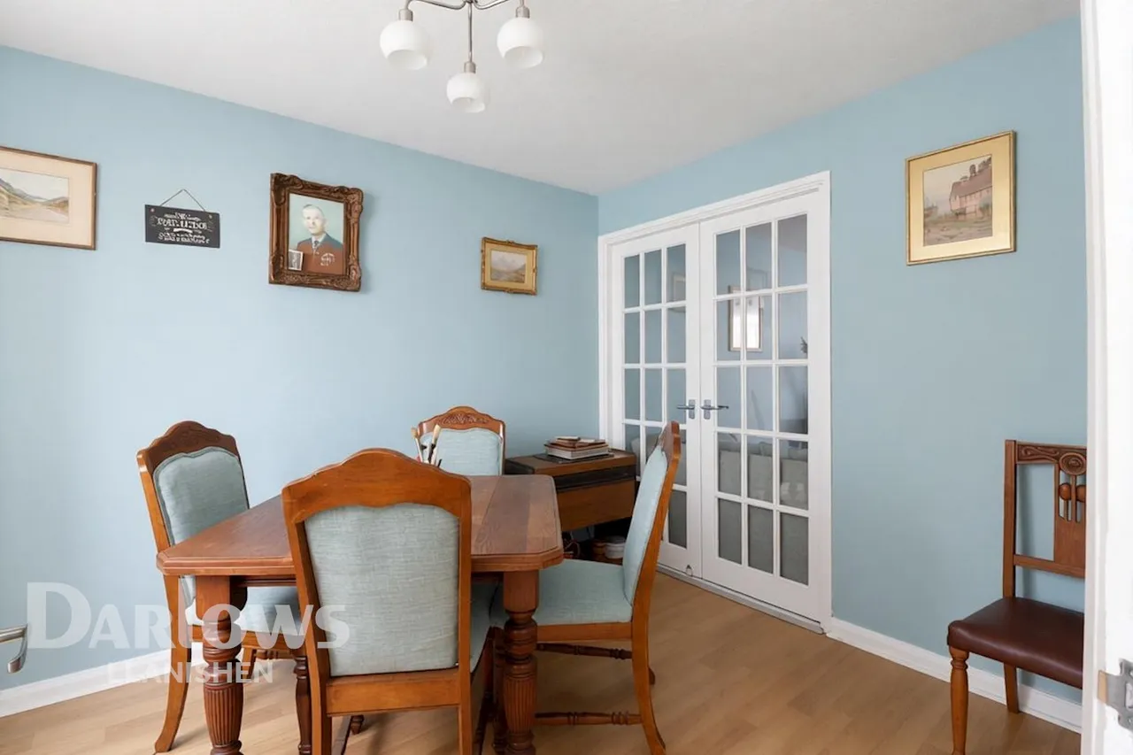 Cheshire Close, Cardiff, photo 6