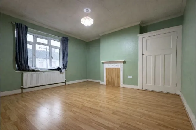 Clements Road, London, photo 7
