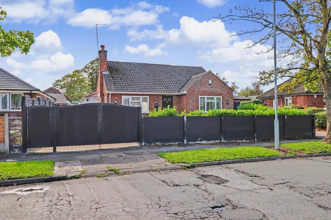 Sycamore Avenue, Crewe, photo 27