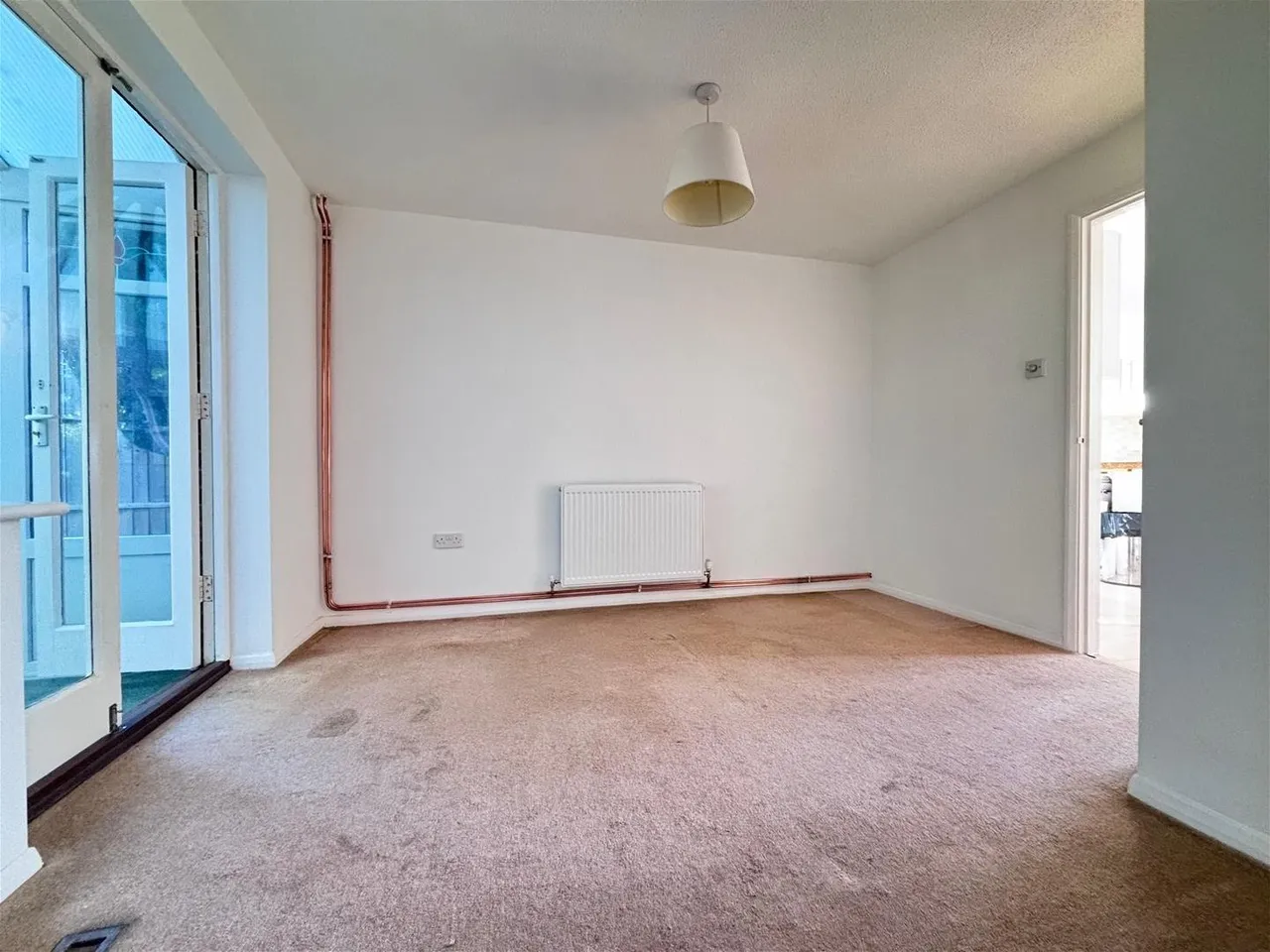 Brook Road, Horsham, West Sussex RH12 5FY, photo 6