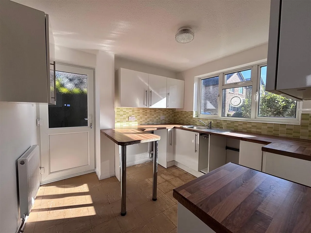 Brook Road, Horsham, West Sussex RH12 5FY, photo 9