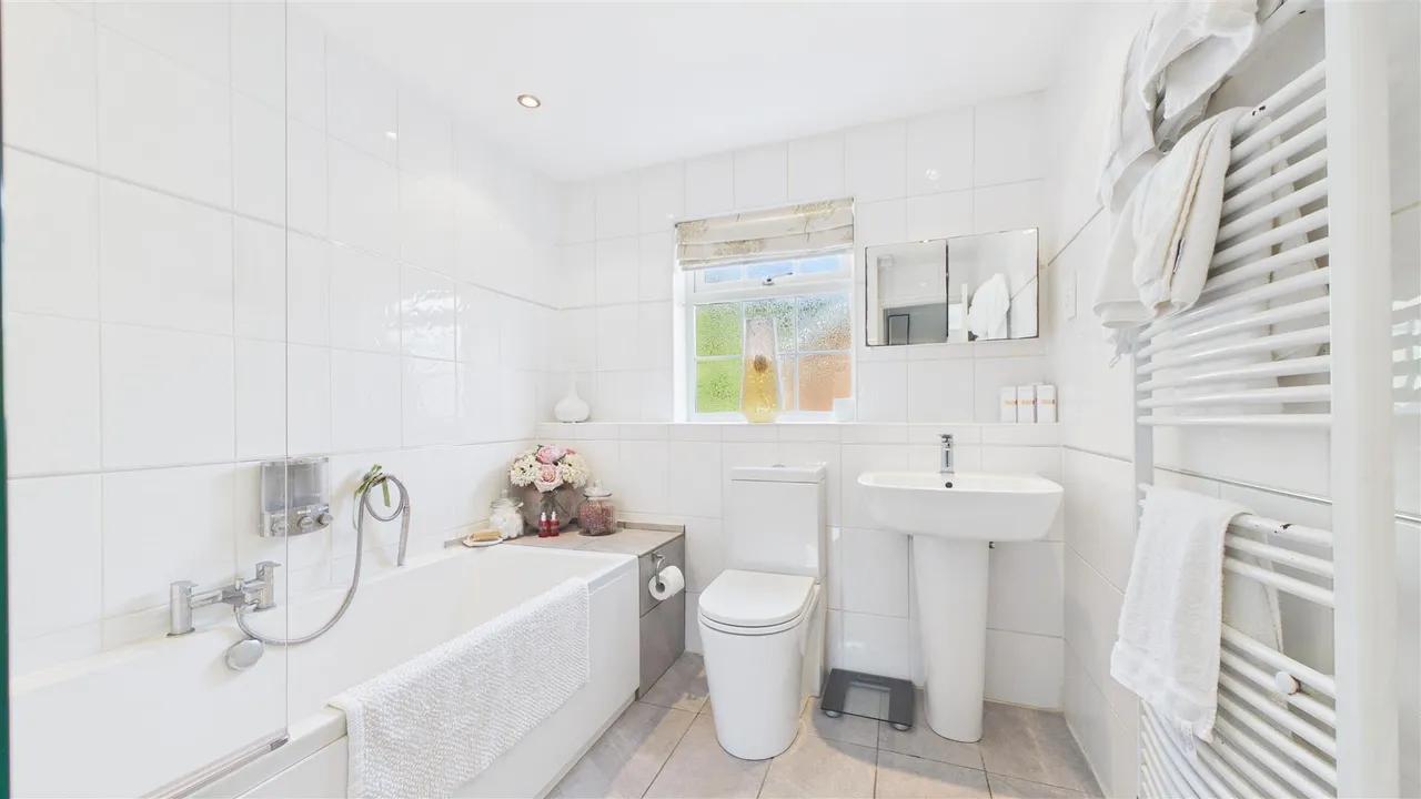 Milton Way, Bretton, photo 10