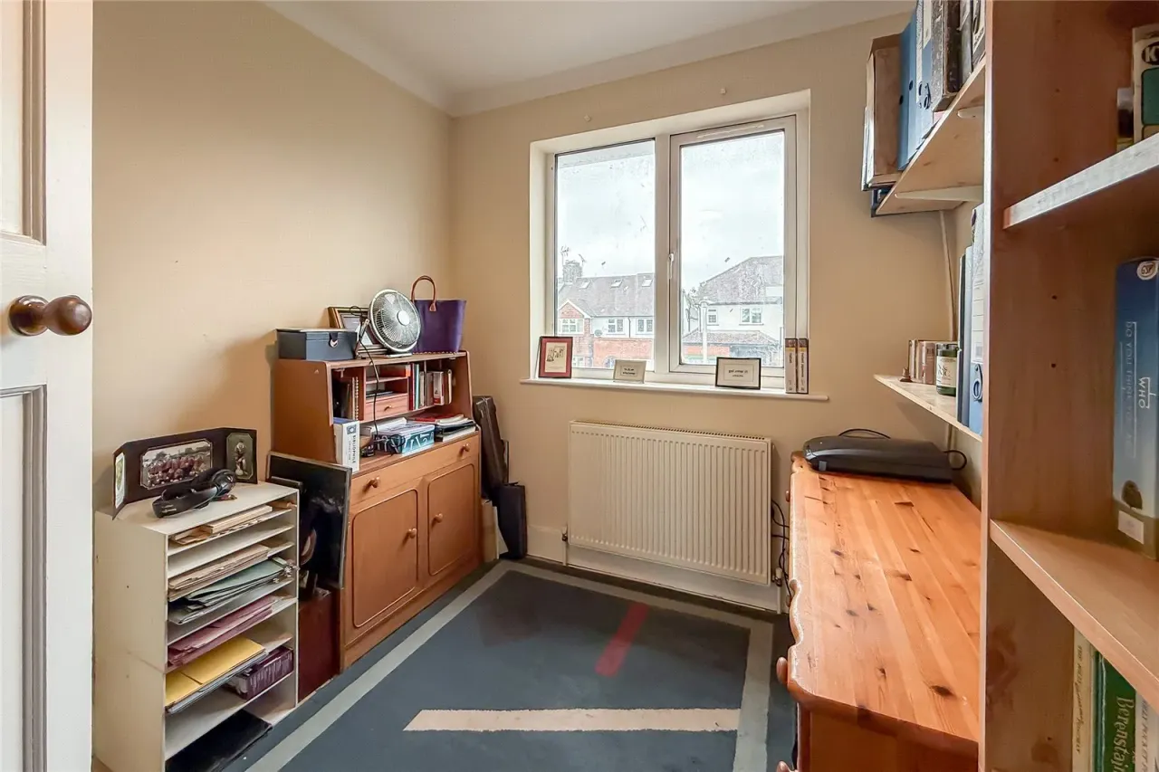 Elm Drive, St. Albans, Hertfordshire, AL4 0EF, photo 9