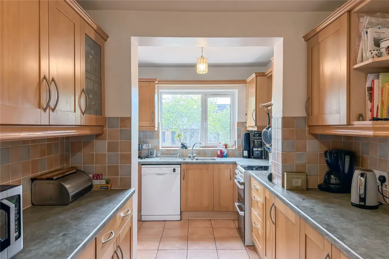 Elm Drive, St. Albans, Hertfordshire, AL4 0EF, photo 5