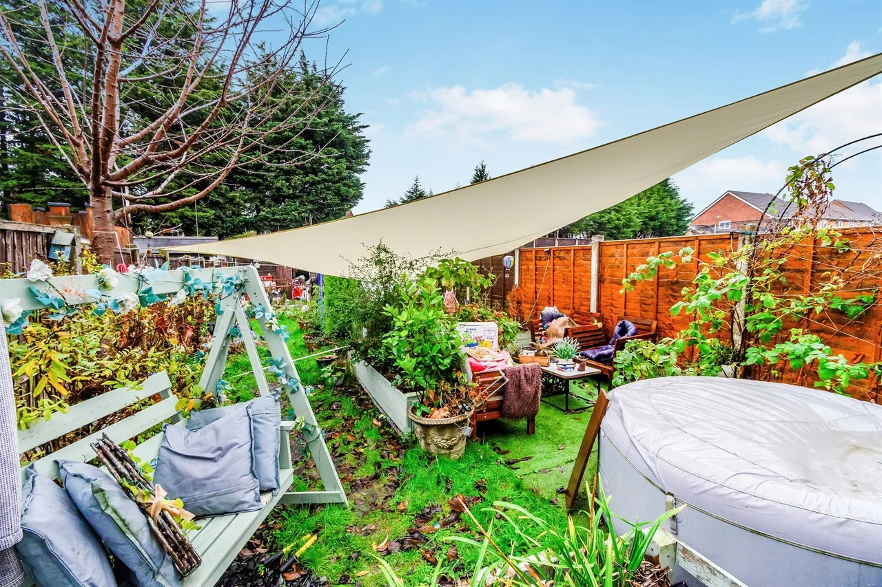 Gough Street, Willenhall, photo 12