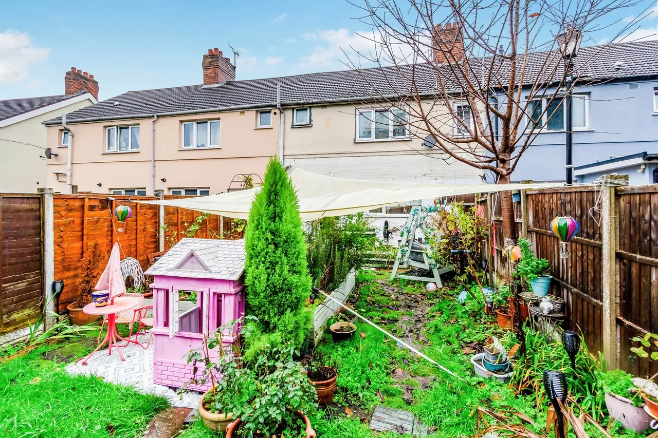 Gough Street, Willenhall, photo 2