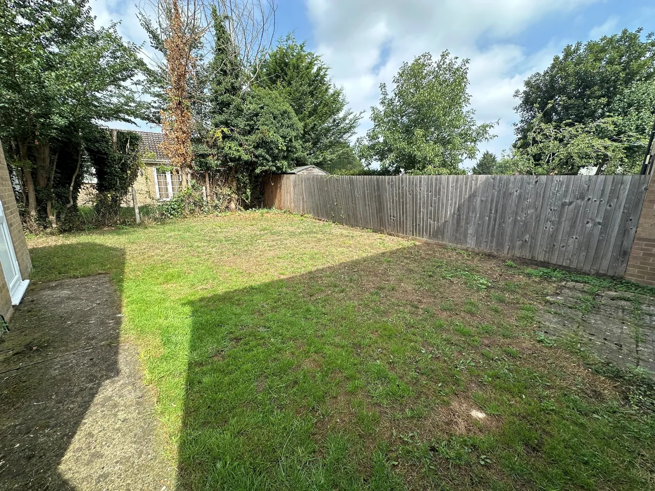 Hawthorn Walk, Beck Row, BURY ST. EDMUNDS, photo 11