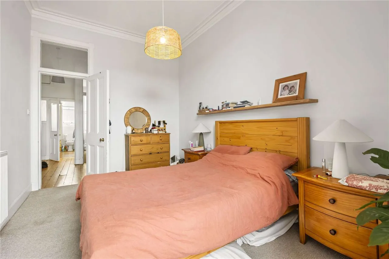 Comely Bank Road, Comely Bank, Edinburgh, EH4 1AW, photo 11