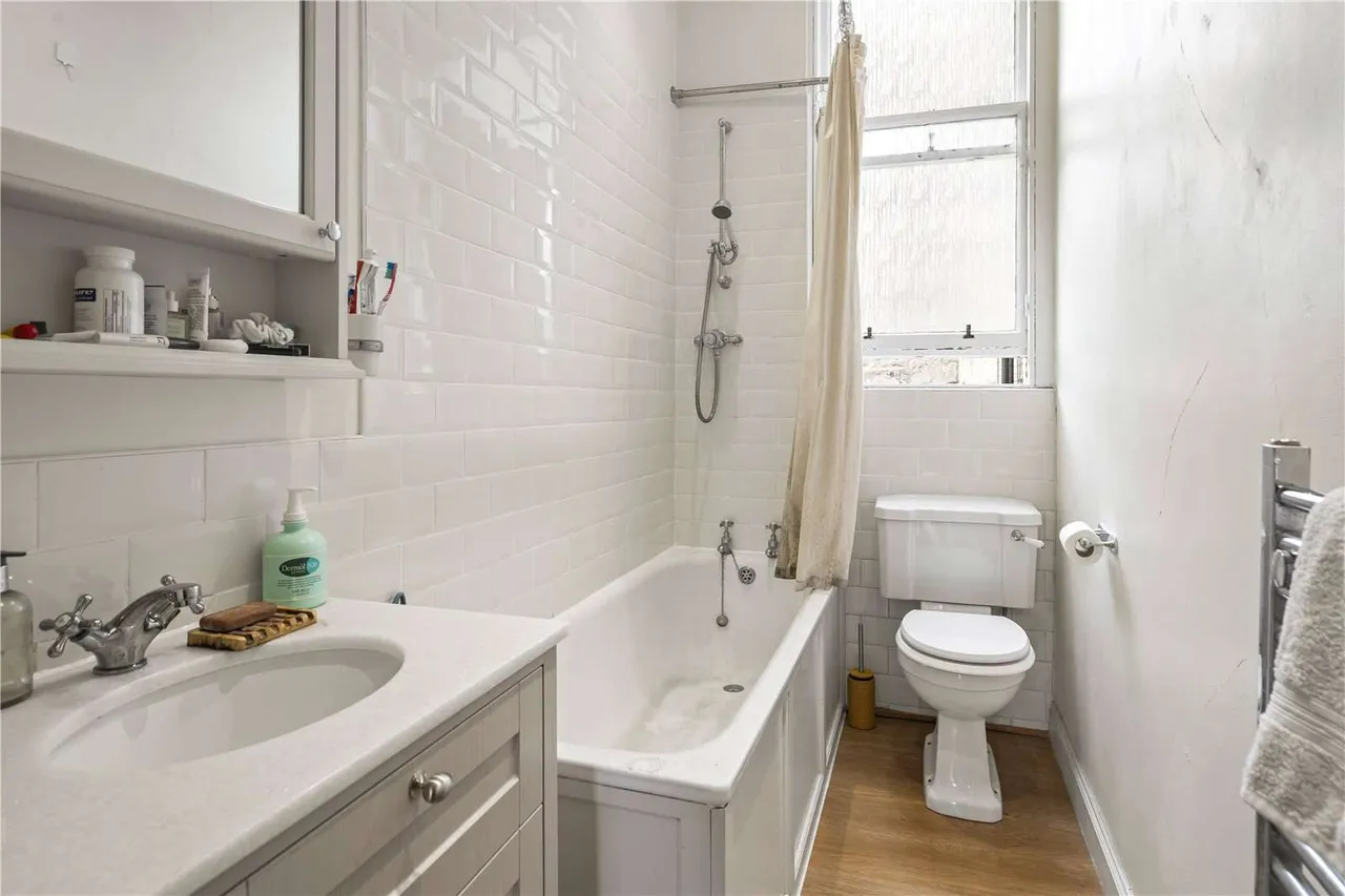 Comely Bank Road, Comely Bank, Edinburgh, EH4 1AW, photo 9