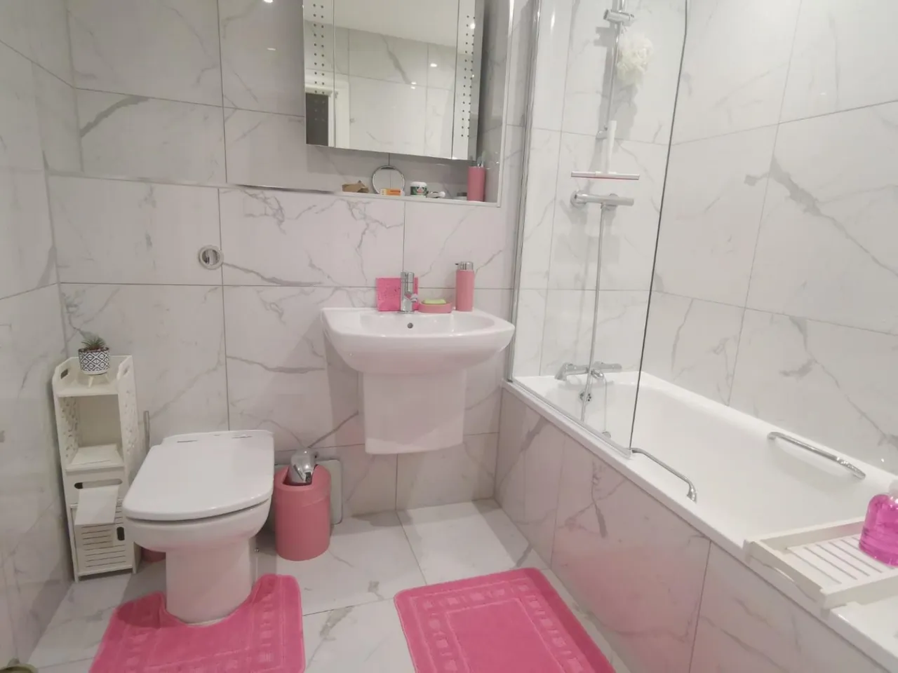 Pullman Court, Warwick Road, West Drayton, UB7 9GZ, photo 5