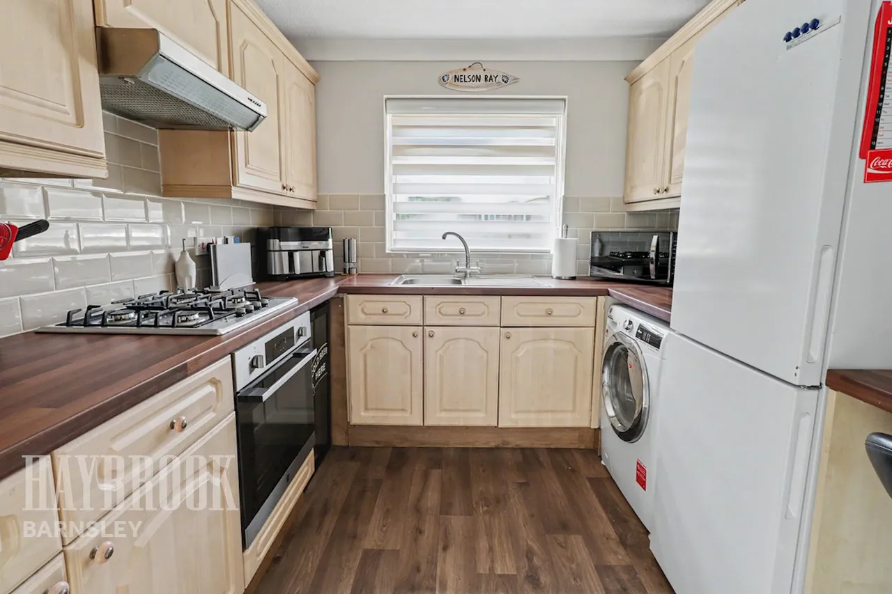 Steeton Court, Elsecar, photo 3