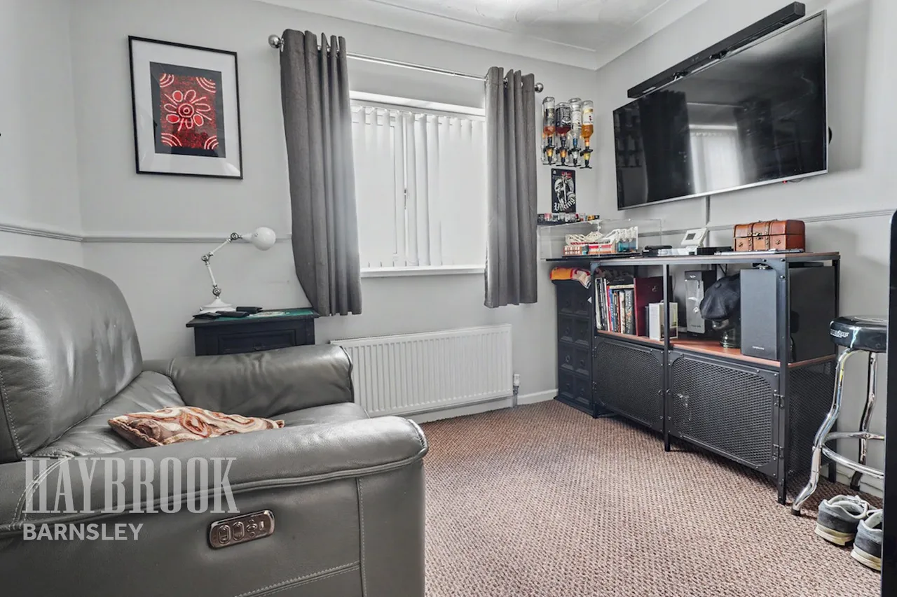Steeton Court, Elsecar, photo 8