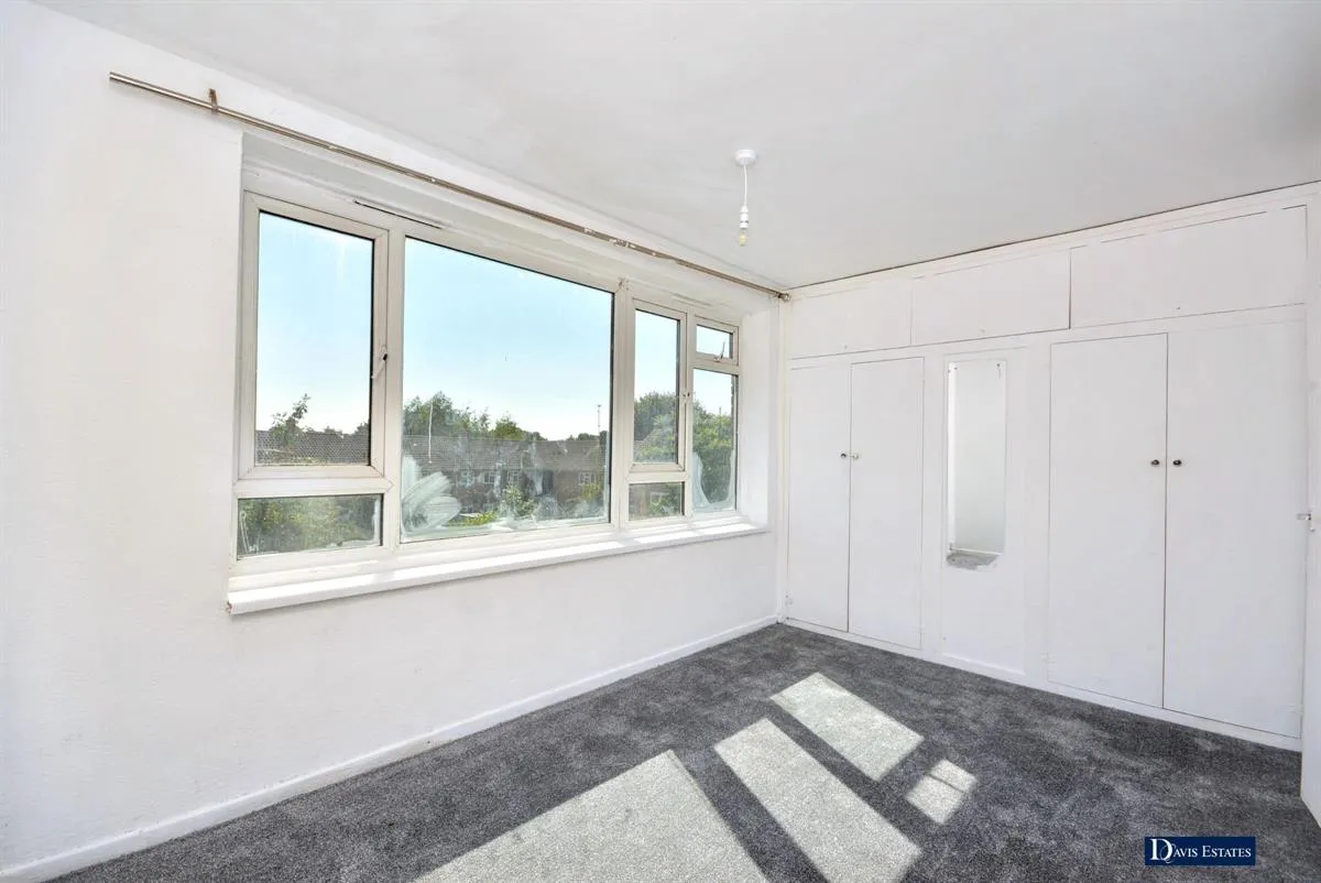 Victor Approach, Hornchurch, RM12, photo 4