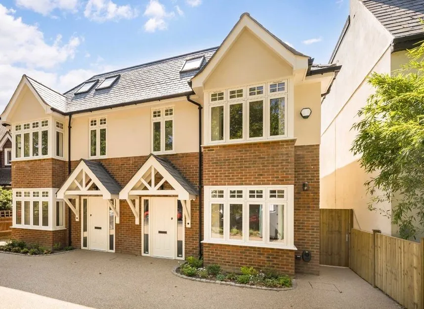 4 bed house for sale — Wensleydale Road, Hampton, TW12