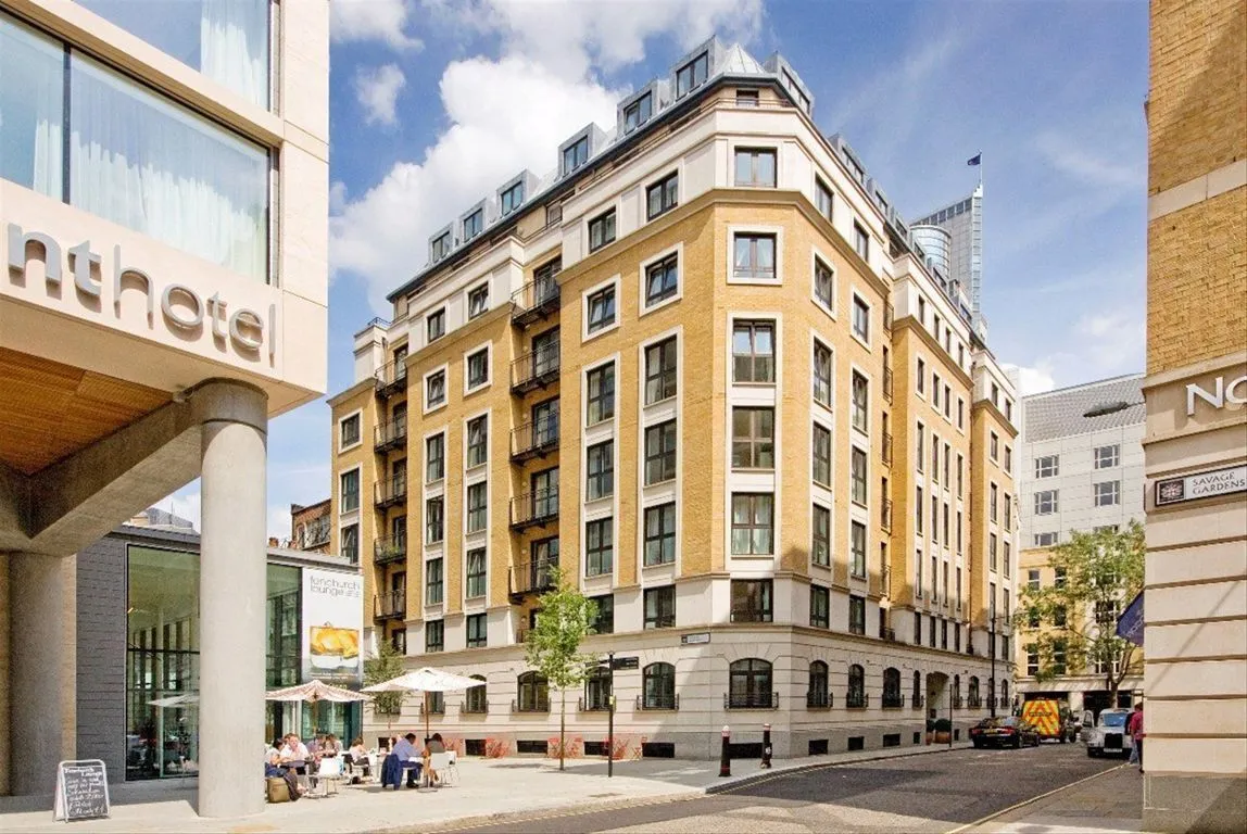 1 Pepys Street, City, photo 2