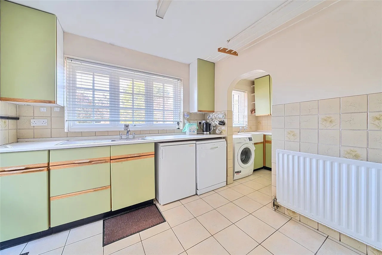 Lawn Close, Bromley, BR1, photo 19
