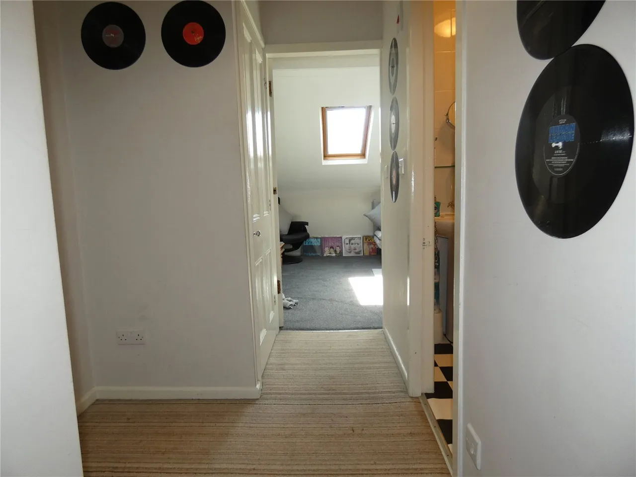 West Road, Buxton, Derbyshire, SK17, photo 2