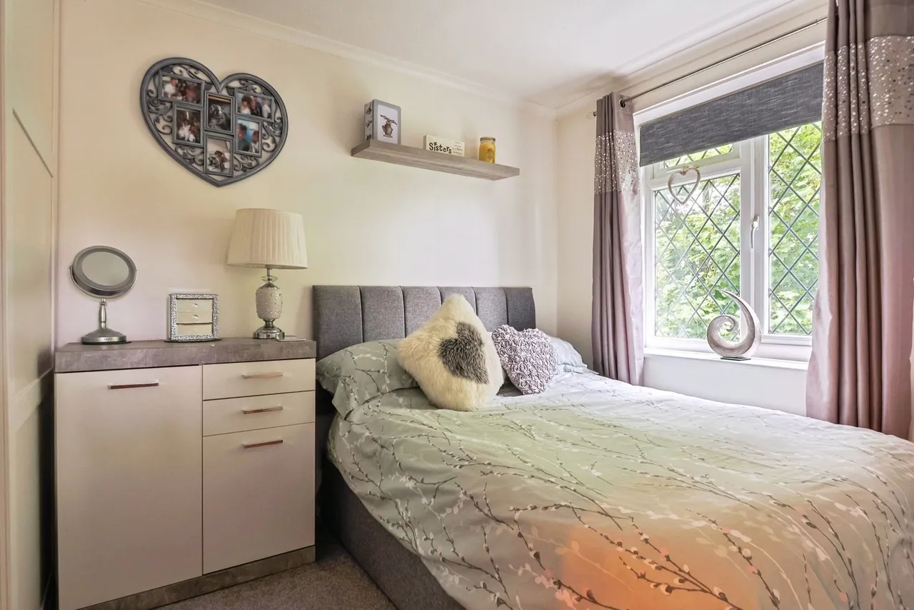 Southbrook Close, BH17, photo 7