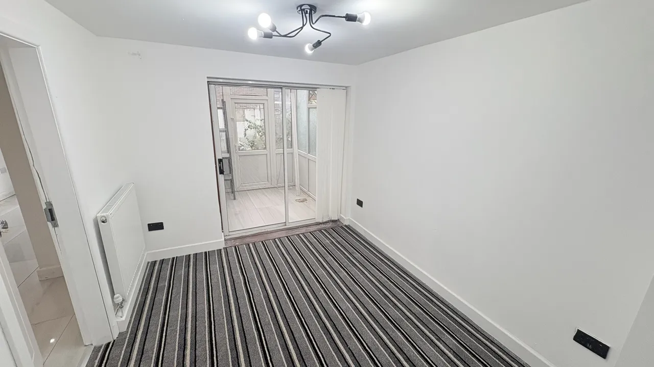 Broadwood Drive, Fulwood, Preston, Lancashire, PR2 9TE, photo 4