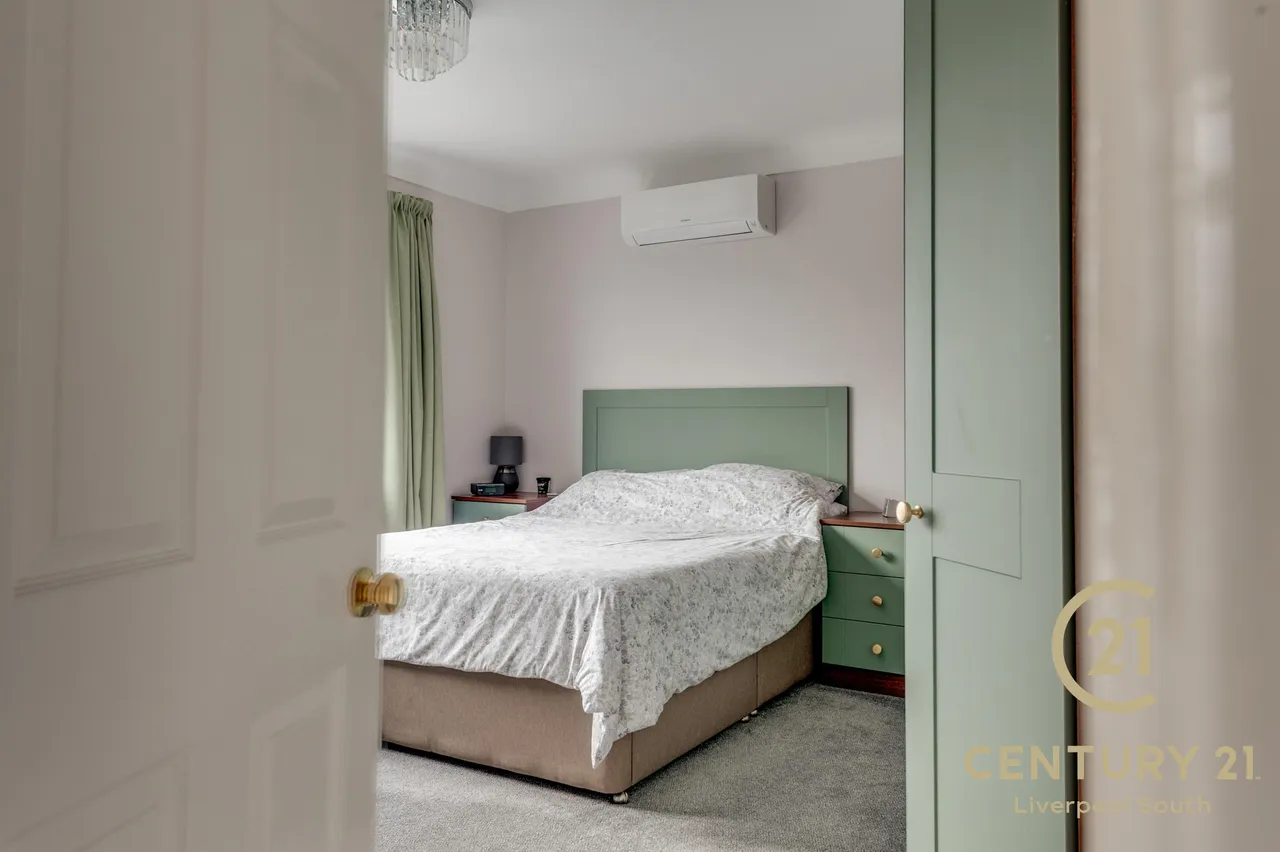 Reservoir Road, Woolton, L25, photo 16