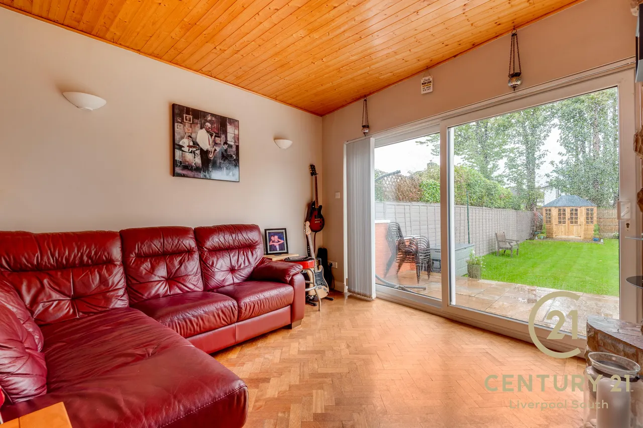 Reservoir Road, Woolton, L25, photo 8