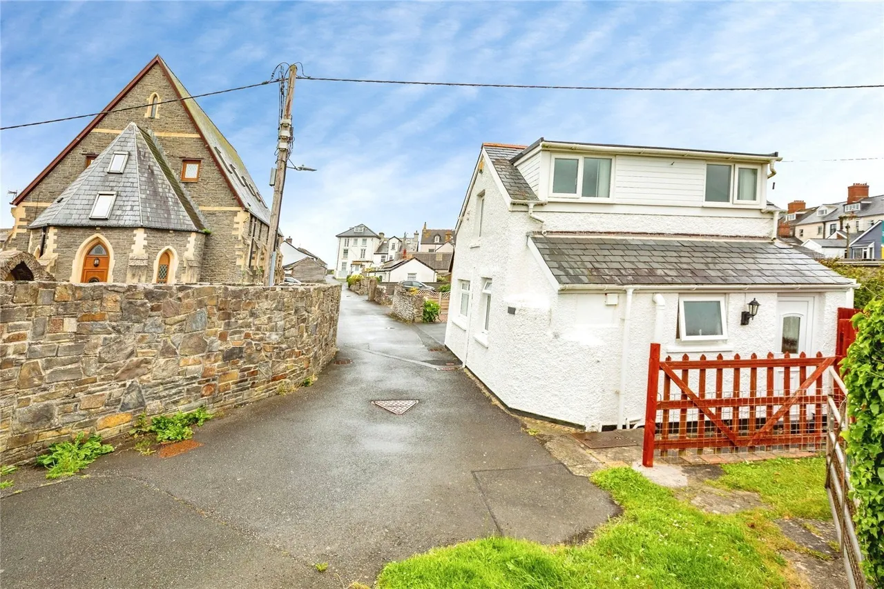Borth, SY24, photo 4