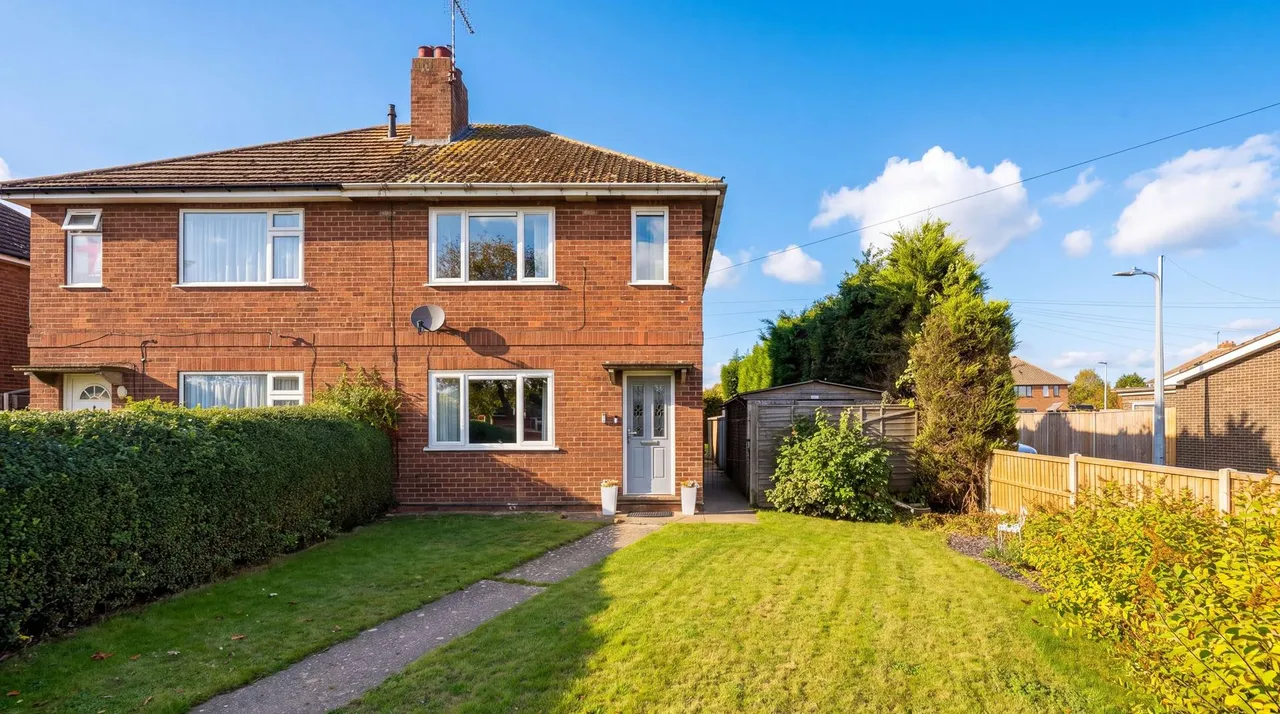 3 bed house for sale, School Lane, Butterwick, PE22