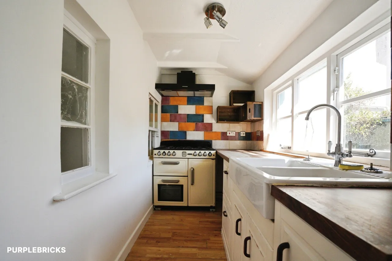 St. Nicholas Street, Bodmin, PL31, photo 10