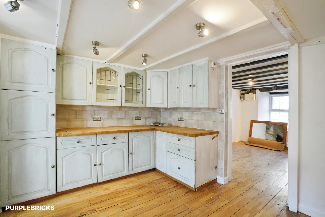 St. Nicholas Street, Bodmin, PL31, photo 7