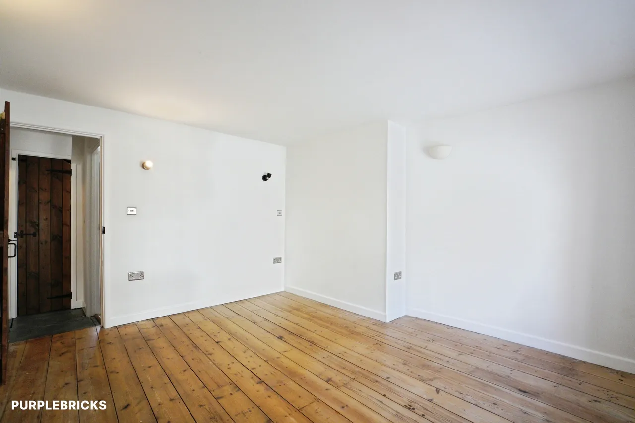 St. Nicholas Street, Bodmin, PL31, photo 15