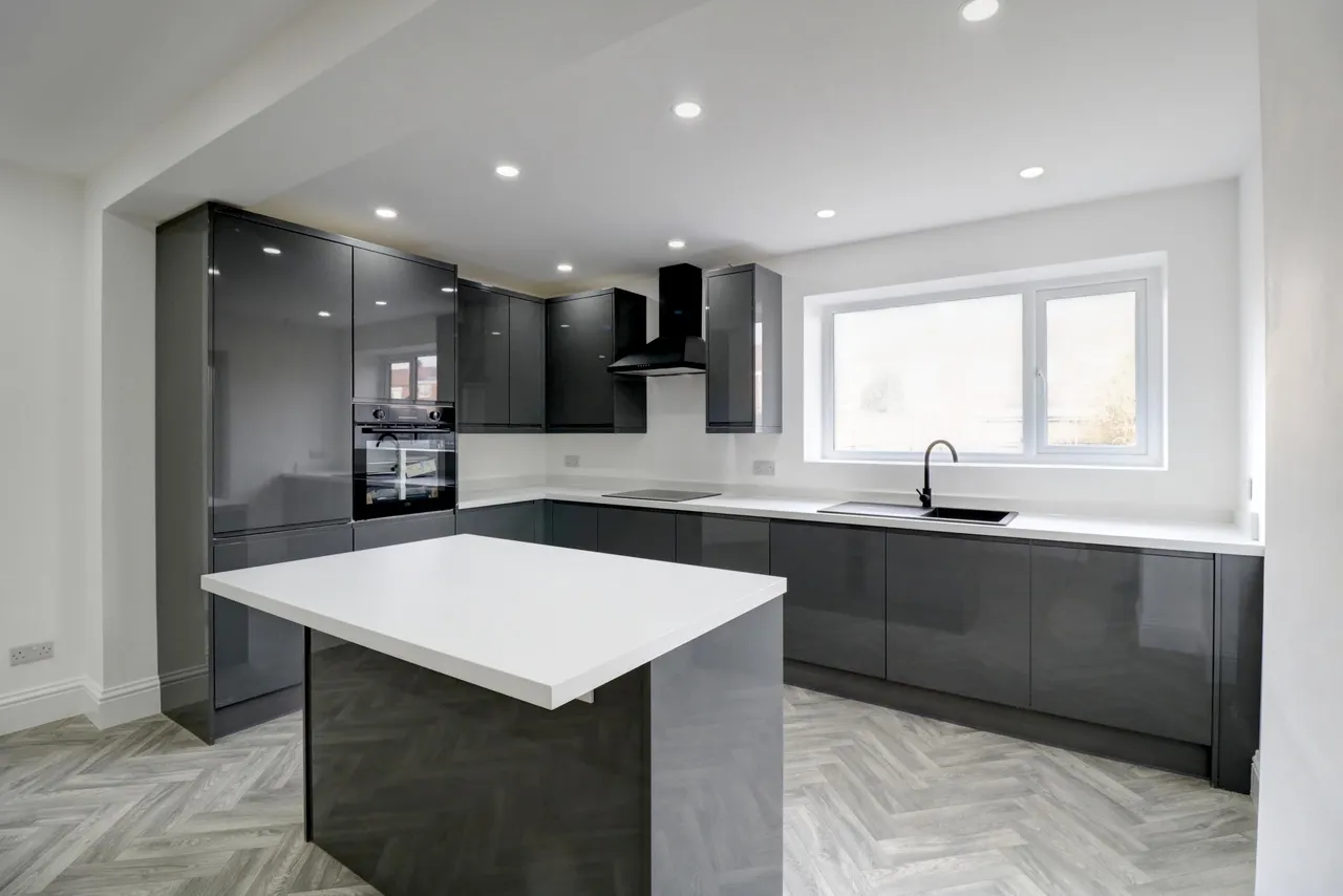 Hatfield Avenue, Fleetwood, FY7, photo 2