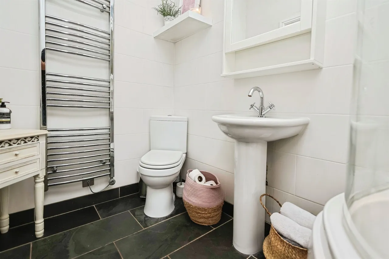 Norfolk Road, Erdington, B23, photo 13