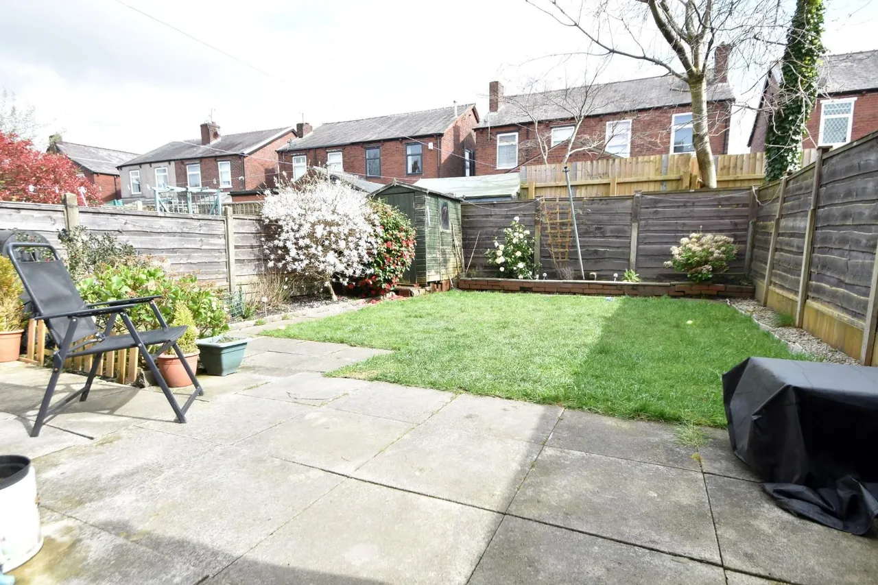 Halvard Avenue, Limefield, Bury, Greater Manchester, BL9 6PS, photo 2