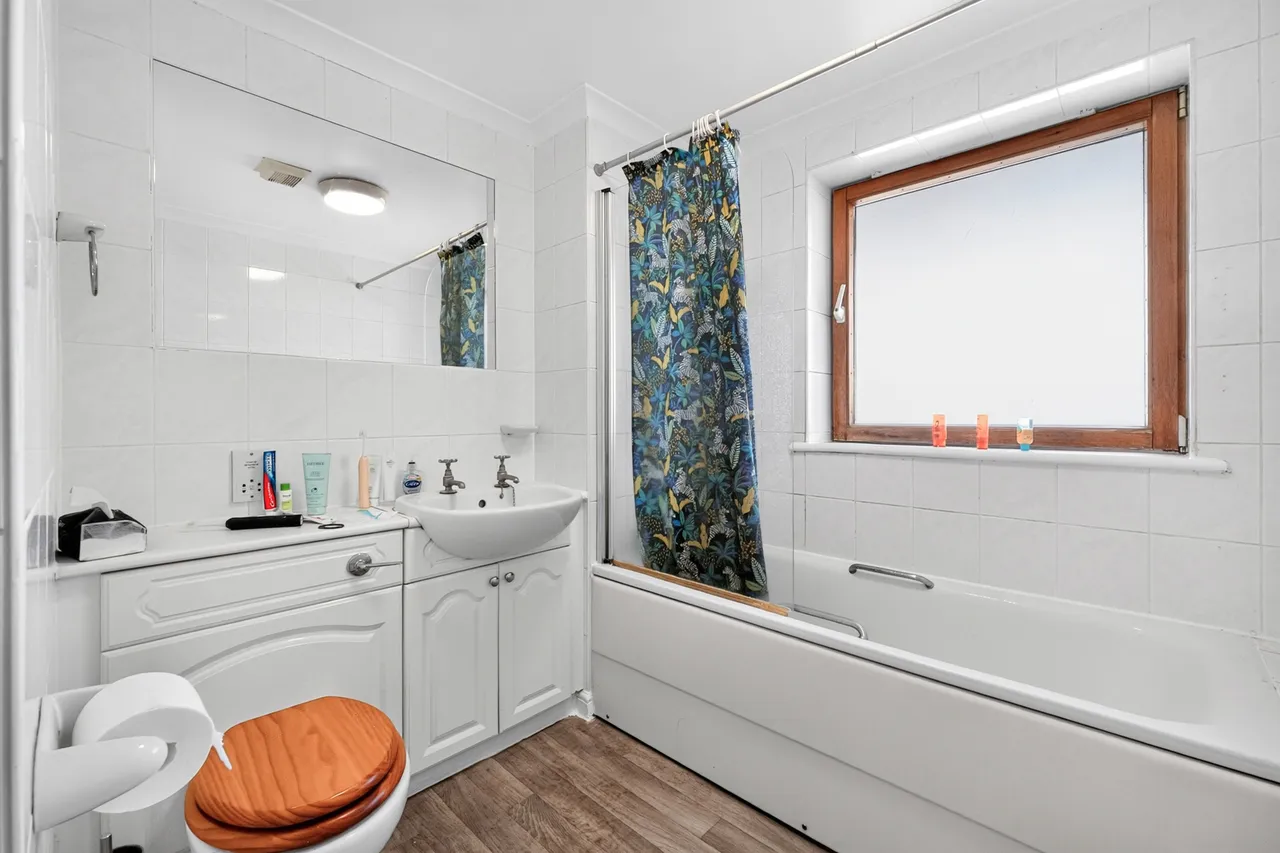 Meridian Place, London, E14, photo 18