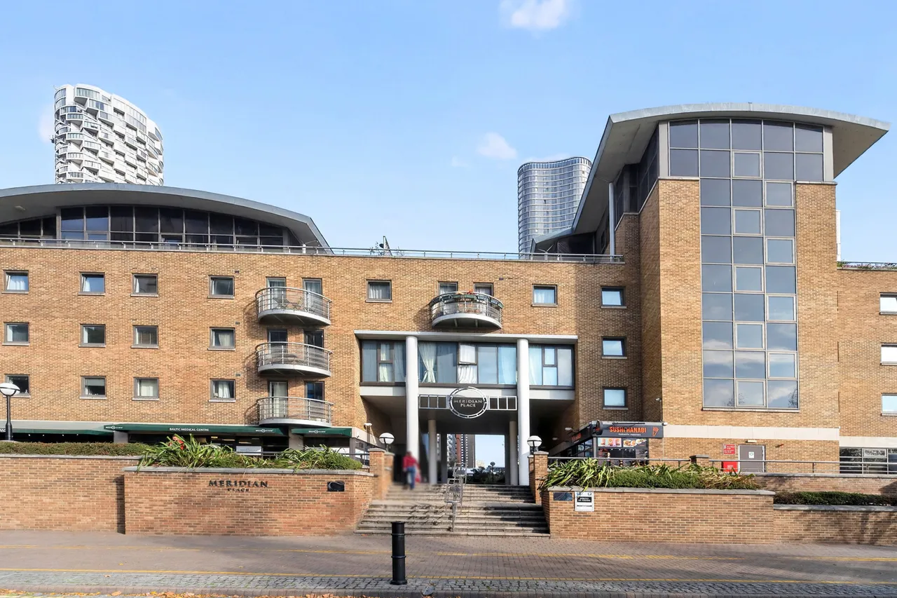 Meridian Place, London, E14, photo 3