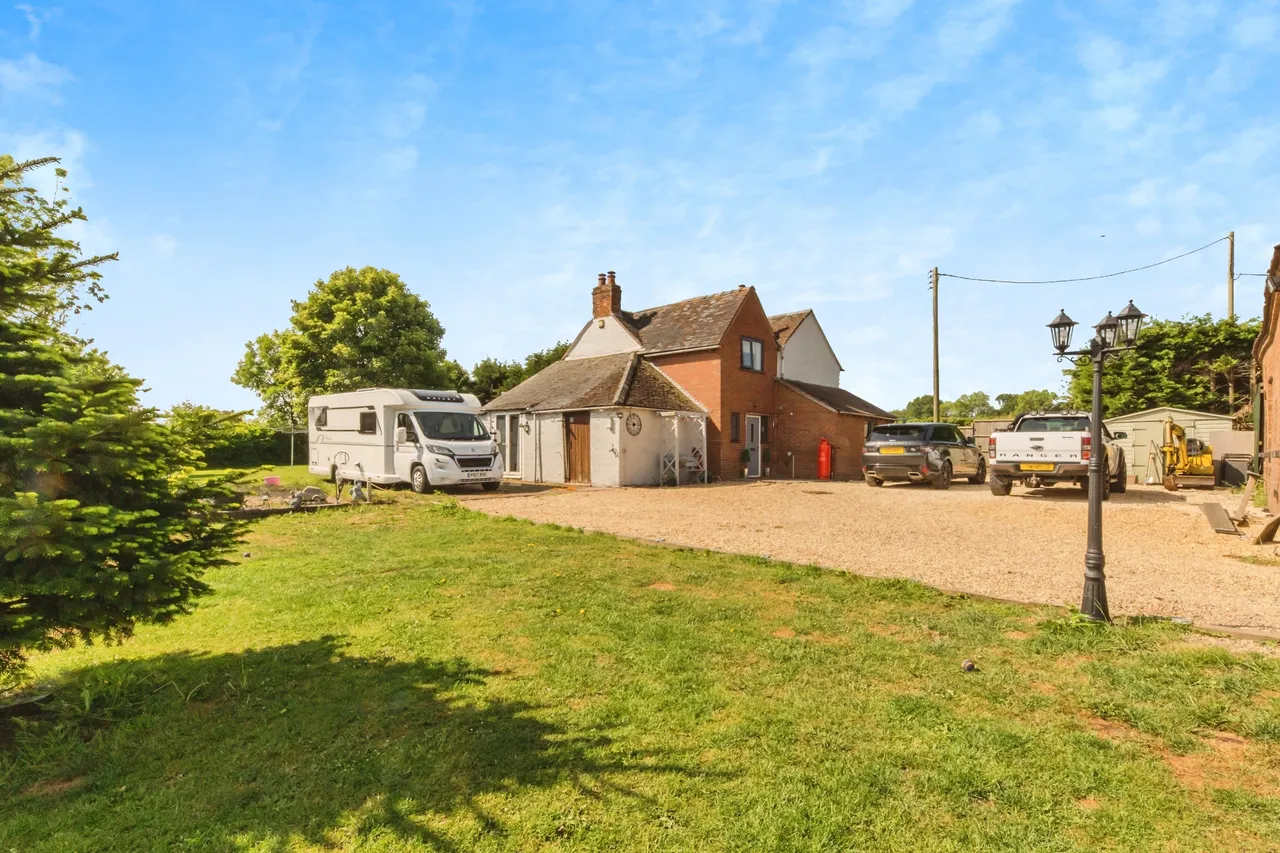 Newport Road, Market Drayton, TF9, photo 5