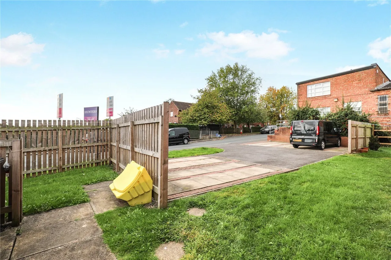 Birchwood Mews, Harrogate, HG2, photo 14