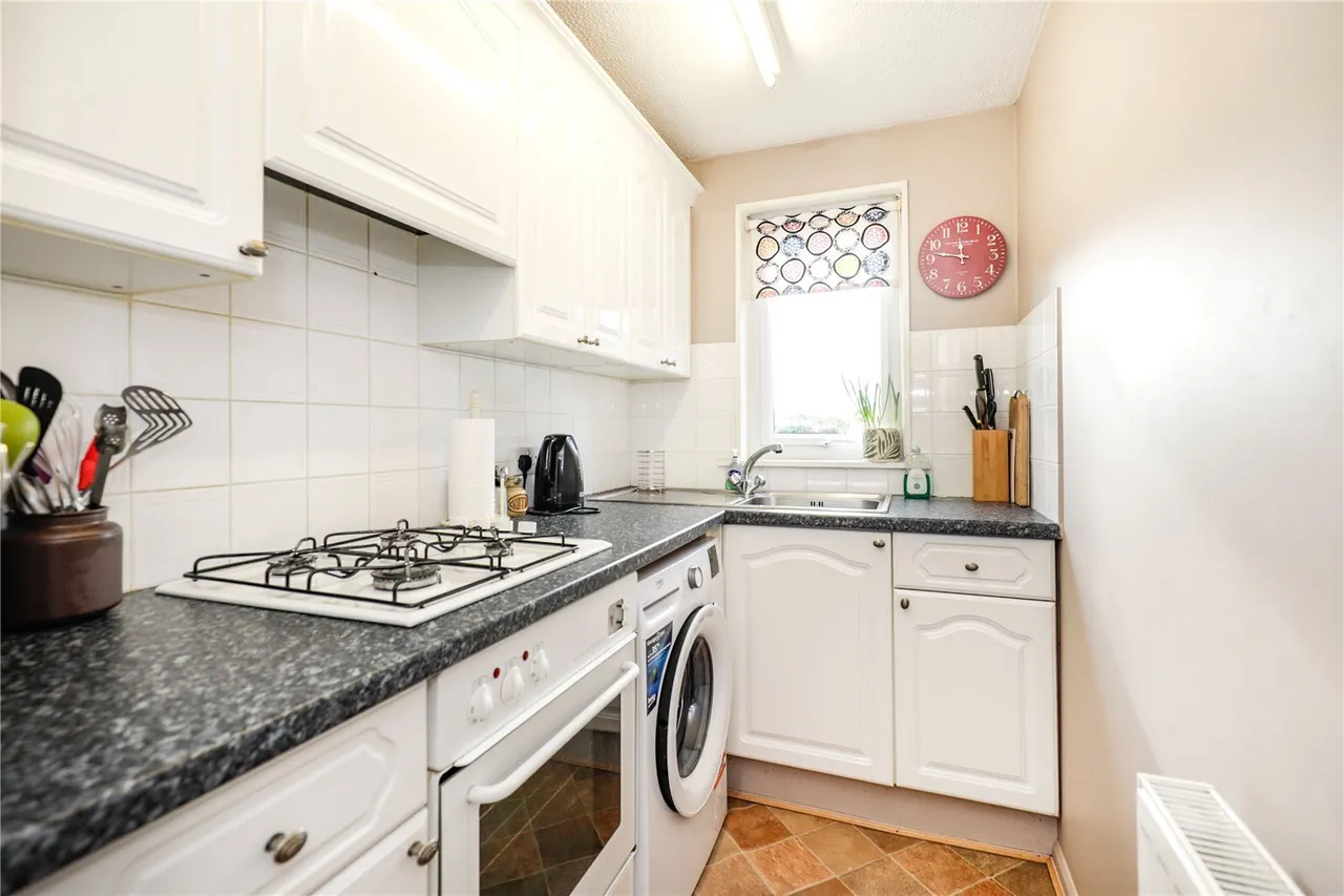 Birchwood Mews, Harrogate, HG2, photo 2