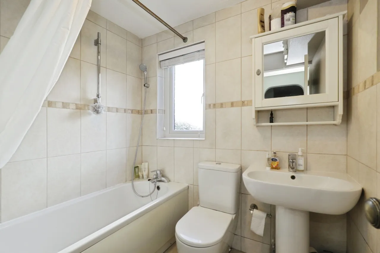 Birchwood Mews, Harrogate, HG2, photo 6