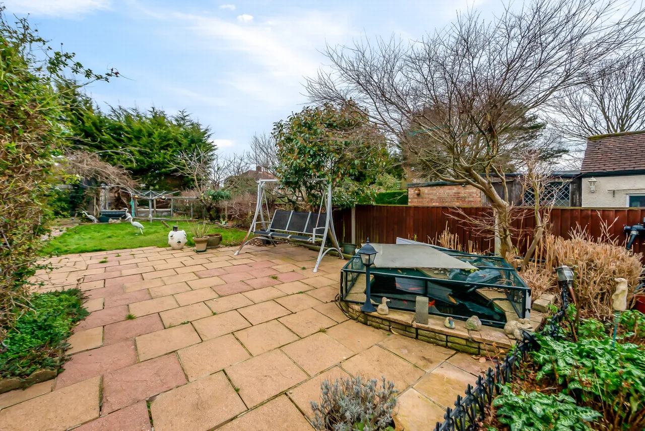 Highcombe Close, Mottingham, SE9 4QJ, photo 15