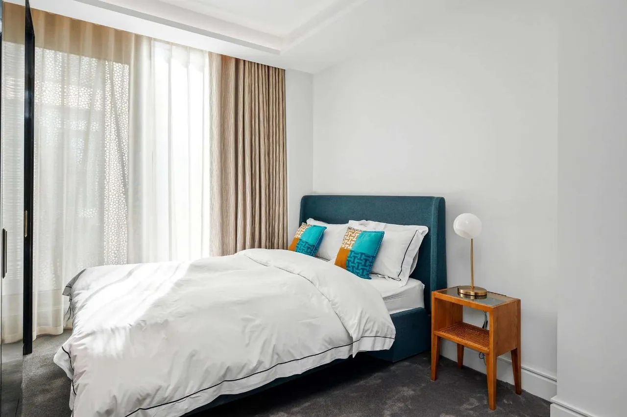 Belvedere Road, London, SE1, photo 10