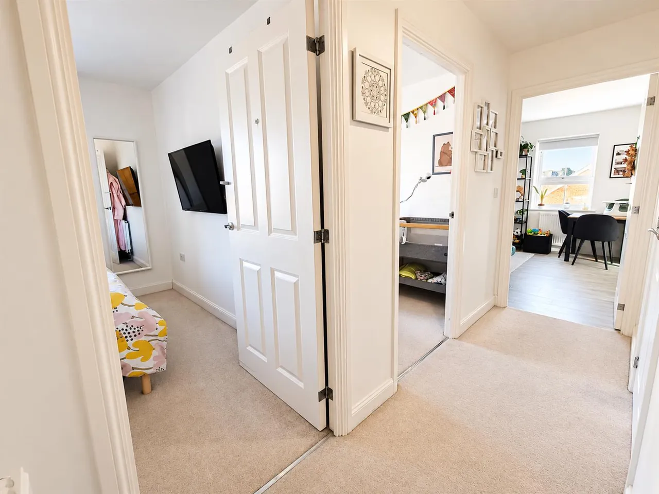 Skylark Avenue, Peacehaven, photo 9