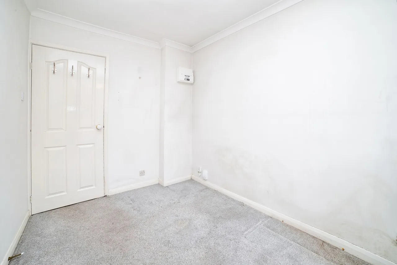 Birchwood Drive, Sutton-in-Ashfield, Nottinghamshire, NG17, photo 9
