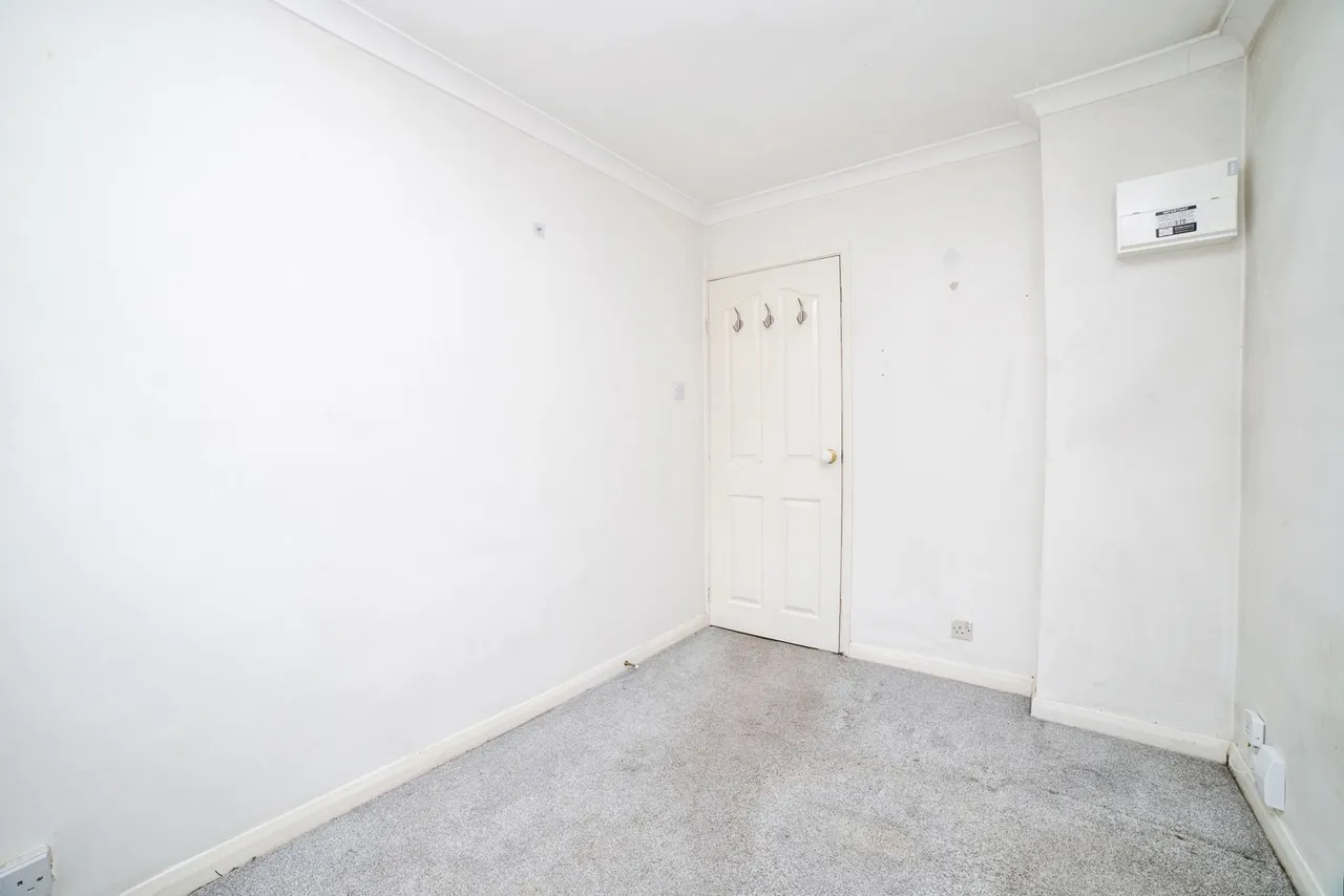 Birchwood Drive, Sutton-in-Ashfield, Nottinghamshire, NG17, photo 10