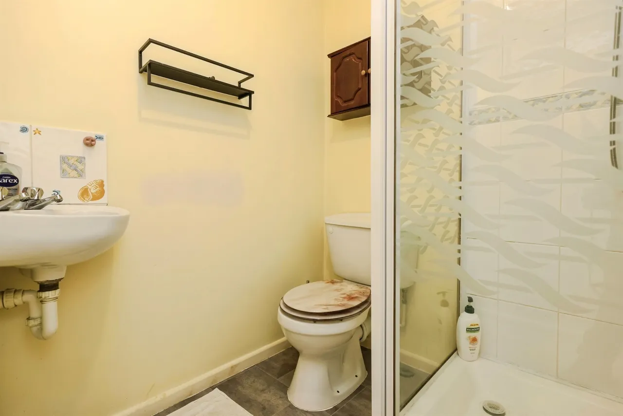 North View Drive, Brierley Hill, DY5, photo 15